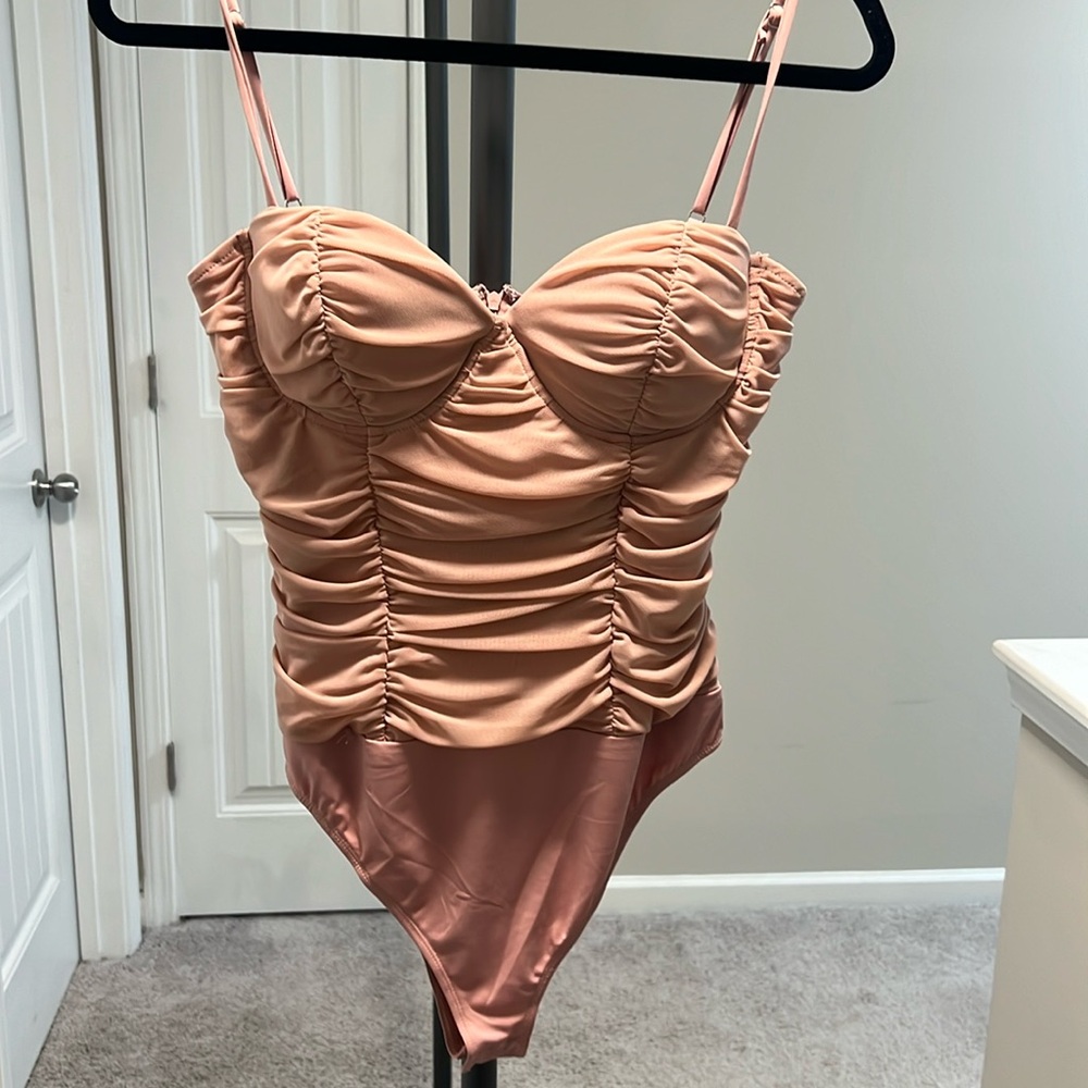 Lulus Body Suit -NWT